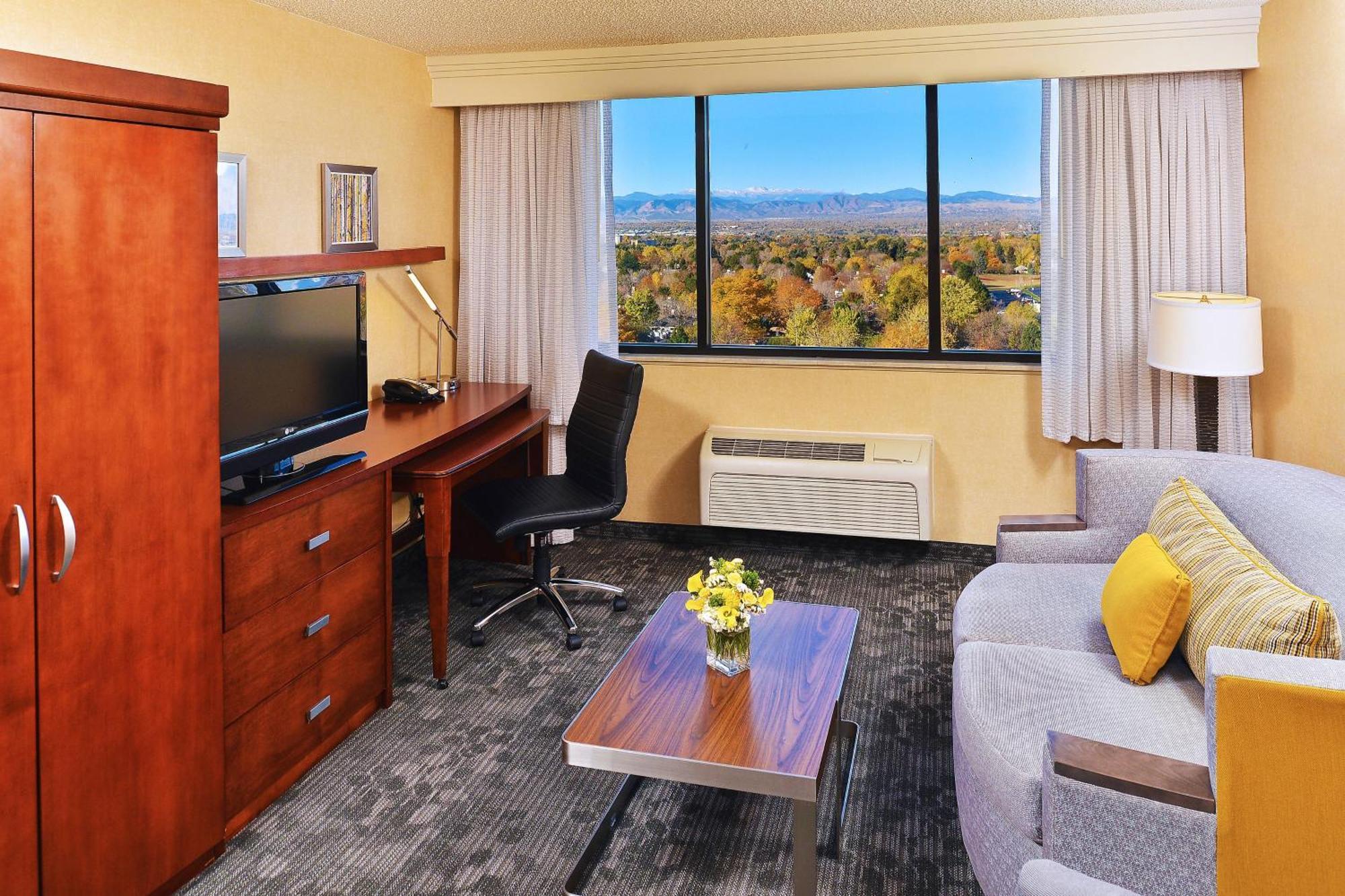 Courtyard By Marriott Denver Cherry Creek Εξωτερικό φωτογραφία