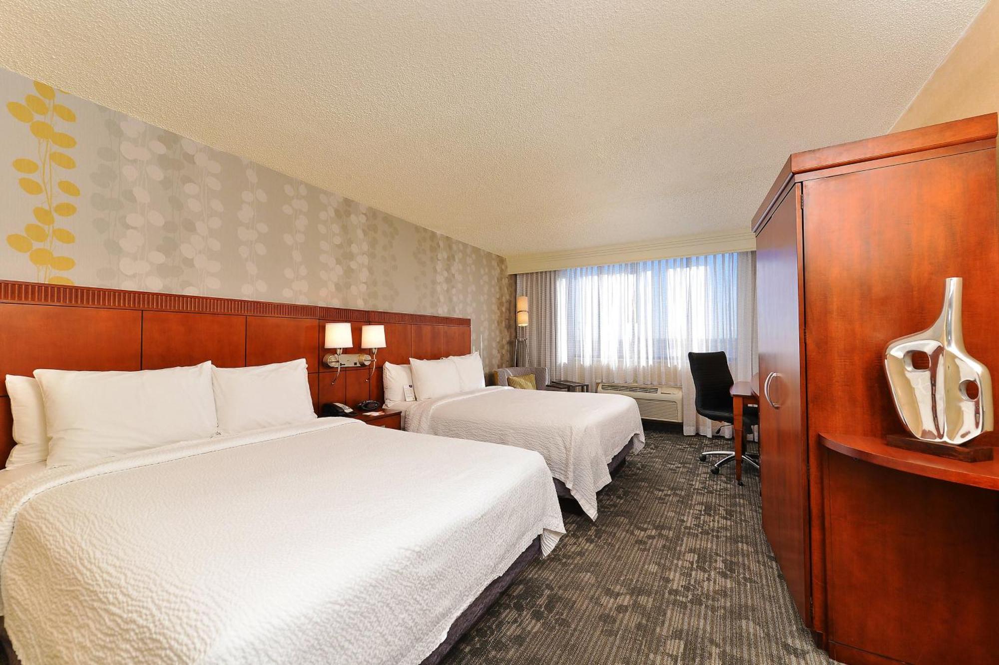Courtyard By Marriott Denver Cherry Creek Εξωτερικό φωτογραφία